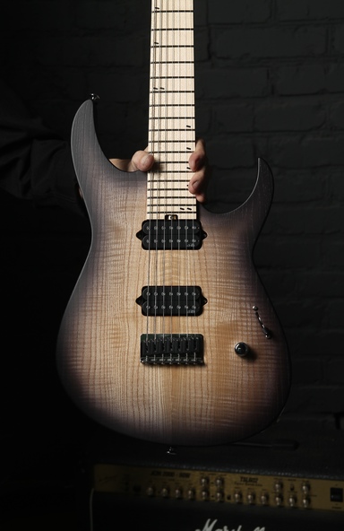 Dominator 7