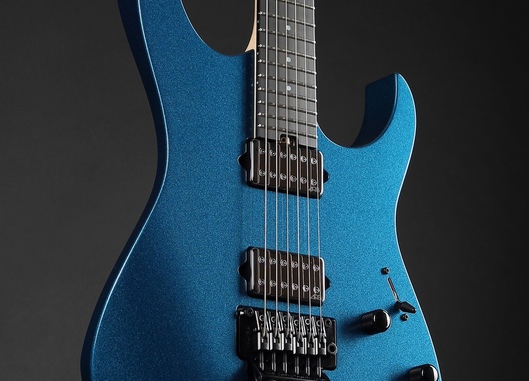 Dominator 6 Custom FM