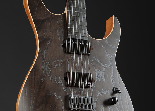 Dominator 6 Custom