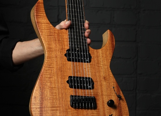 Dominator 7 Custom JD