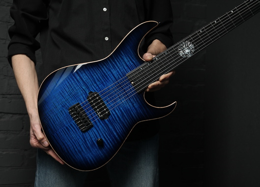 Dominator 7 Custom