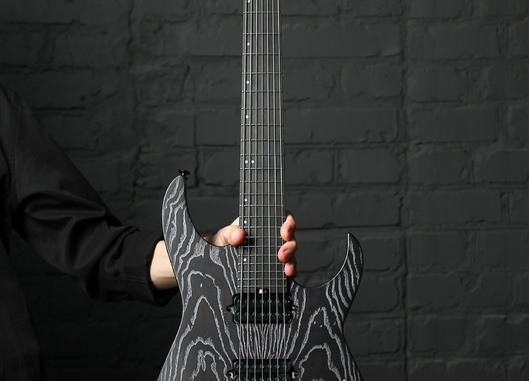 Dominator 7 Custom