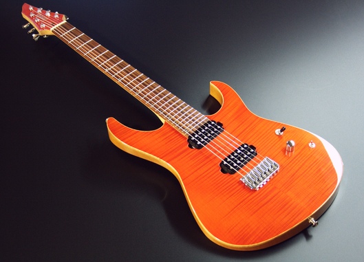 Dominator 7 Custom CG