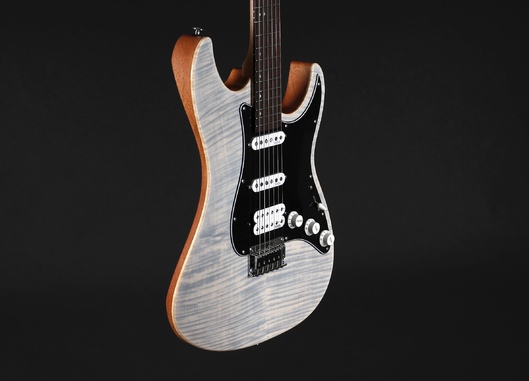 S Model Custom GG