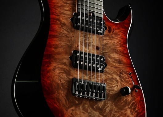 Element T 7 Custom BK