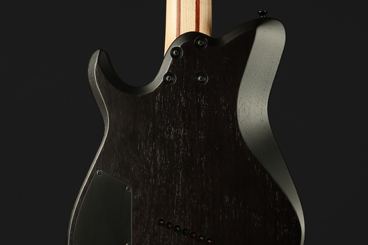 Element T