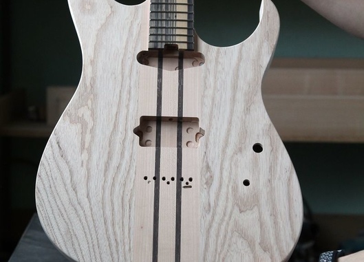 Dominator 6 Custom