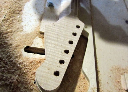Custom ModernTele