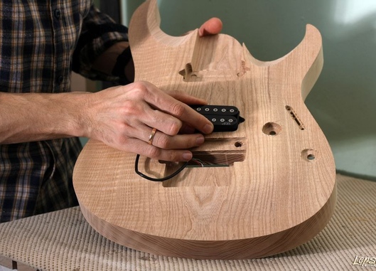 Gravity 7 Custom
